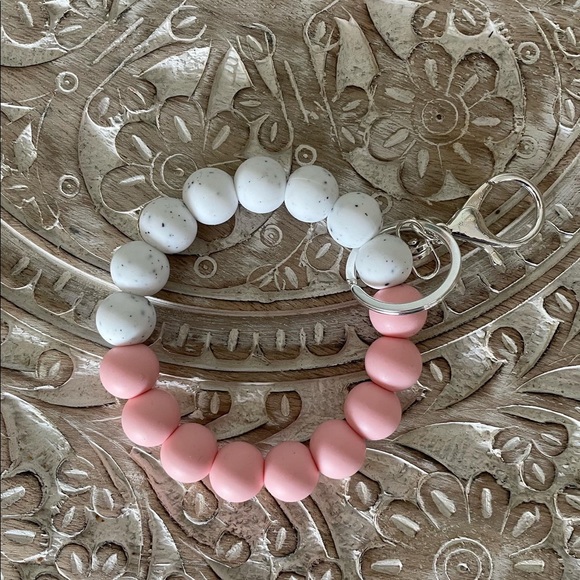 Wristlet keychain - Picture 2 of 3